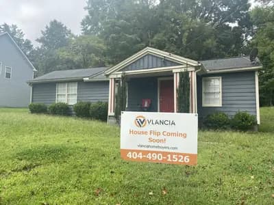 Atlanta property purchased by Vlancia Home Buyers - House 13